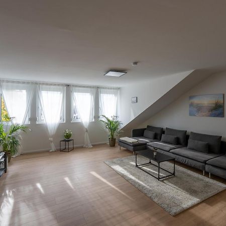 Apartment Im Dachgeschoss Plankstadt Εξωτερικό φωτογραφία
