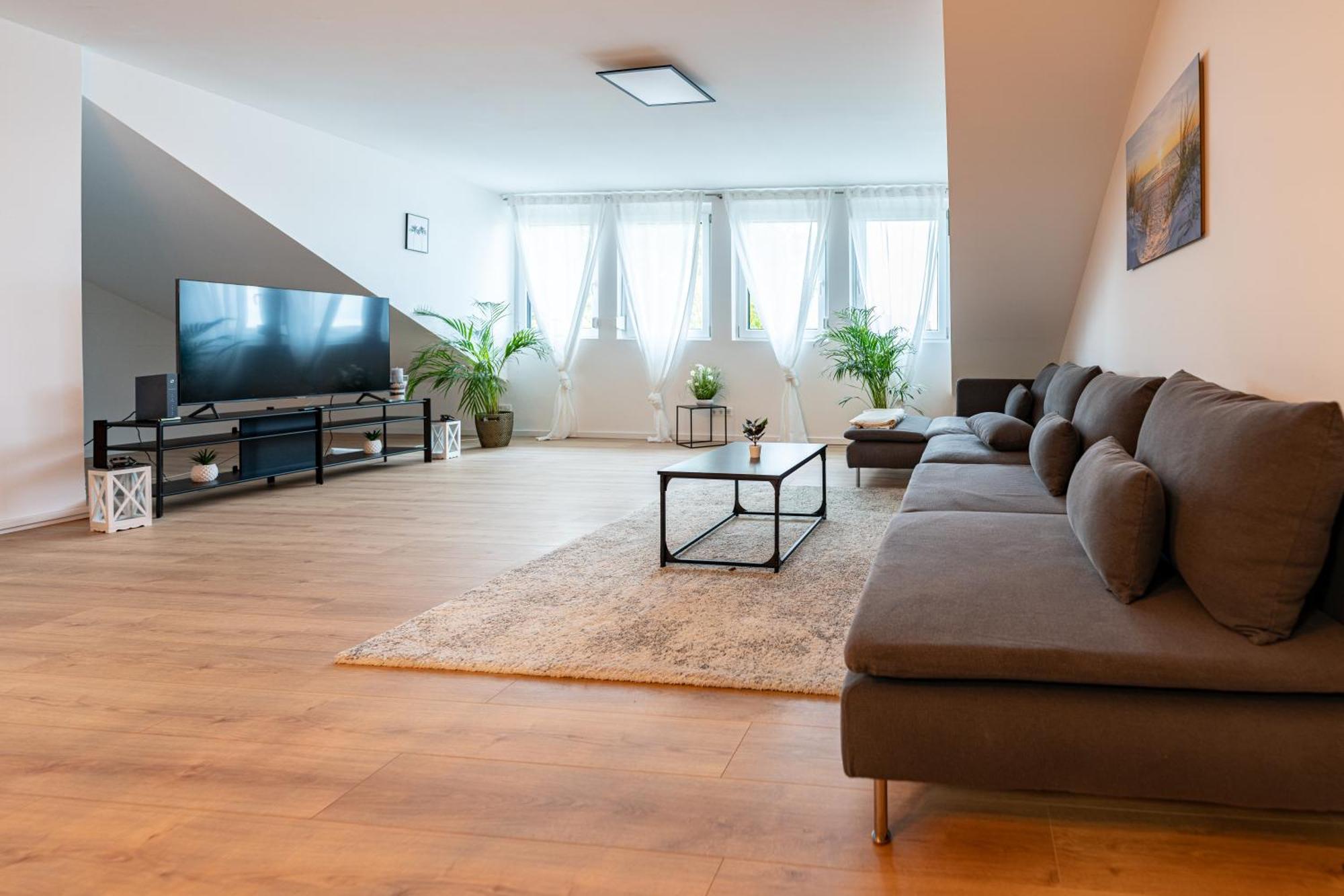 Apartment Im Dachgeschoss Plankstadt Εξωτερικό φωτογραφία